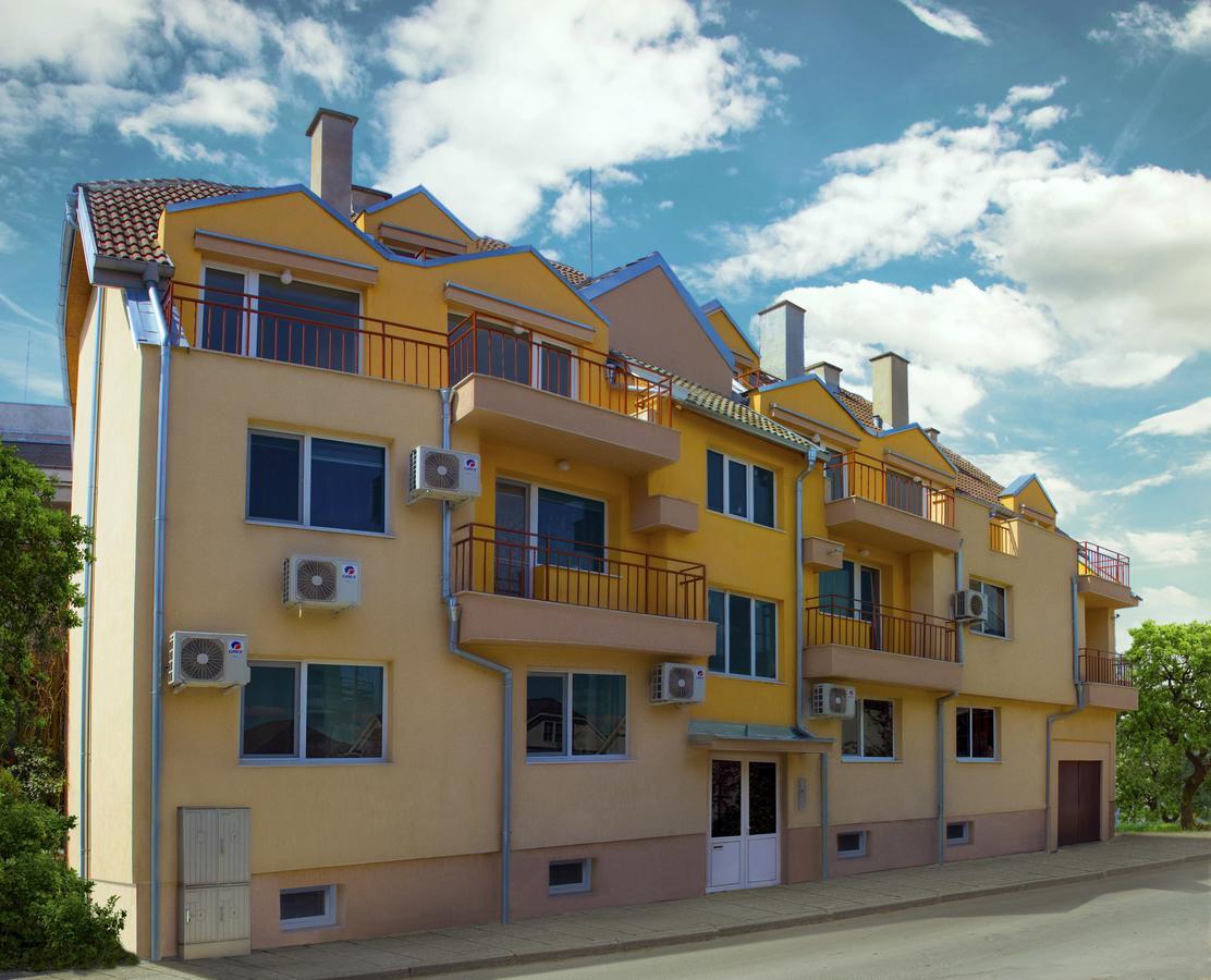 Central Point Apartments Ruse Exteriér fotografie